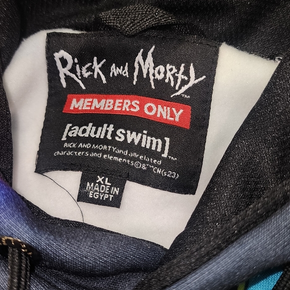 Rick and Morty Hoodie Size XL Members Only by Adult Swim. Graphic design hood - Picture 7 of 9